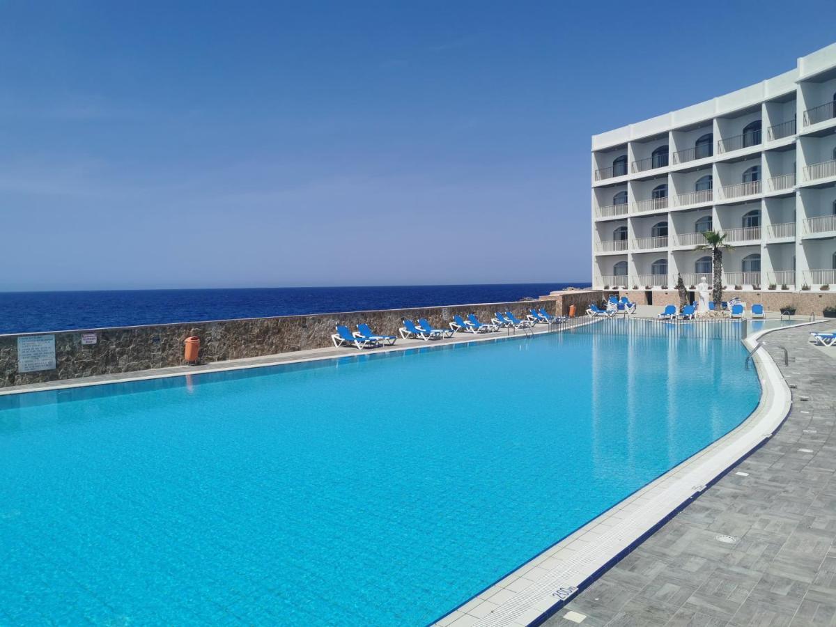 Paradise Bay Resort Mellieħa Exterior foto
