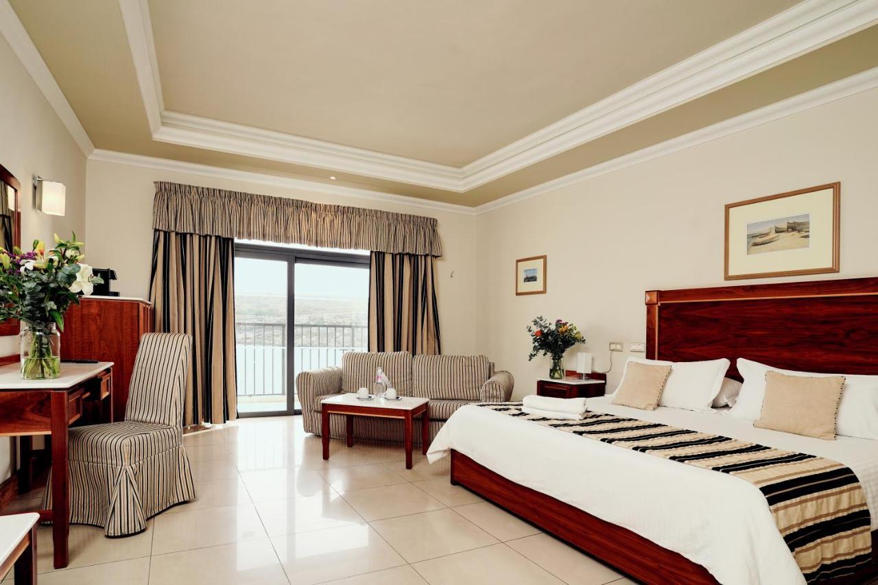 Paradise Bay Resort Mellieħa Exterior foto